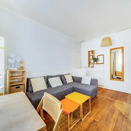 Apartment Cozy 2br 3p - 17e Paris
